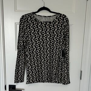 Premise Studio Black and Cream Patterned Top
